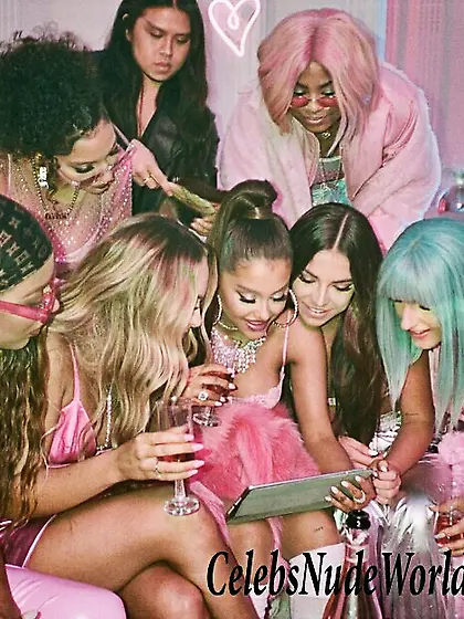 Ariana Grande Erotic