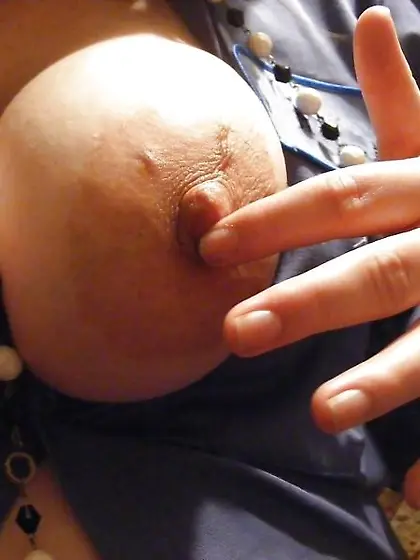 Valarie - 28yr old 36dd pregnant