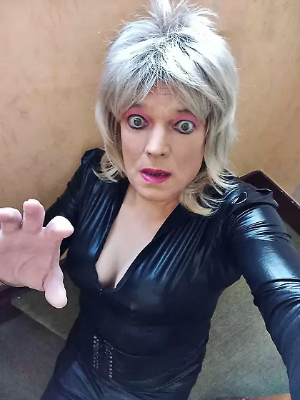 crossdresser scared
