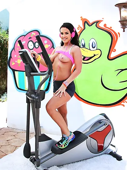 Foxy babe strips gray