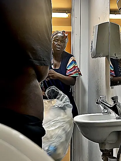 Ghanaian Auntie Staring at my Dick