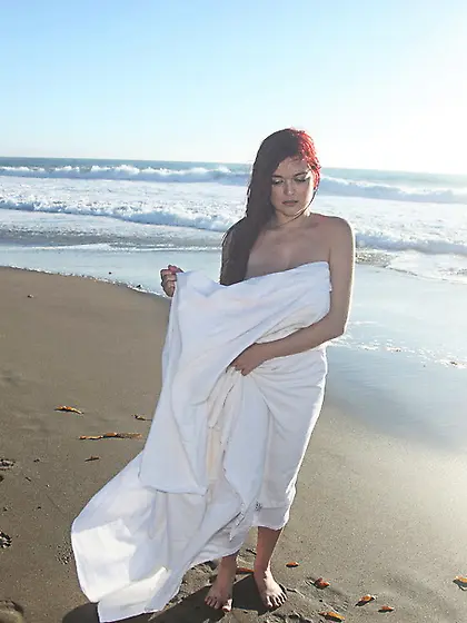 Enjoy simple sexy shoot