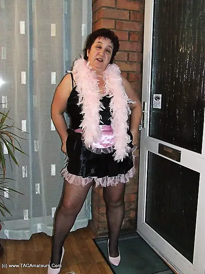 Mature Sex Toys Kinky Carol from United Kingdom