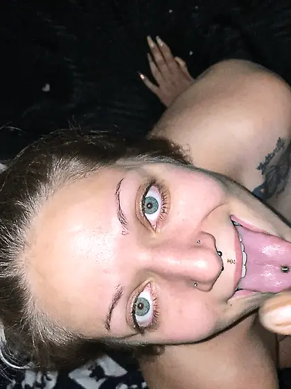 ANDREA SELLES Cumslut