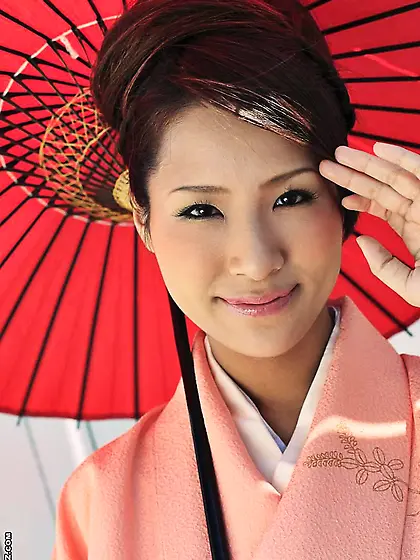 Very beautiful doll Akira Ichinose is getting her Asian mouth an