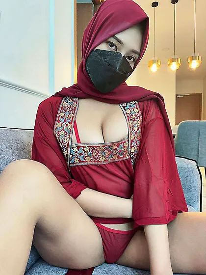 More Hot Muslim Girls