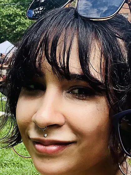 Great set of tits of this light skinned nigger