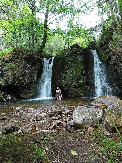 Slut mom Linda exposed