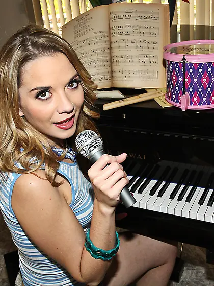 Slutty Terra gets fucked hard down the throat