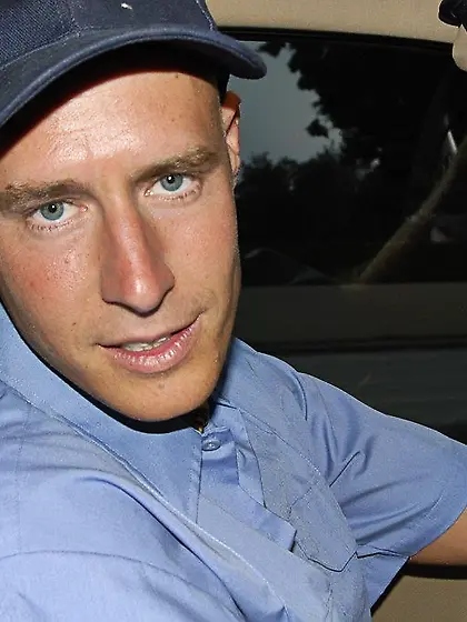 Teen Lora Belle has seduced her new acquaintance for the nasty h