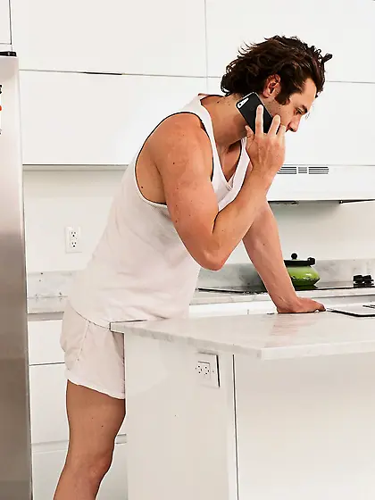 Guy cums right inside Haley Reed's pussy after receives blowjob