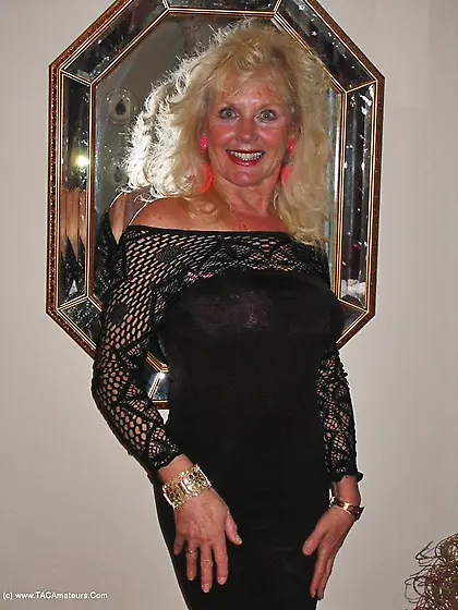 Cougar Stockings Ruth from United States