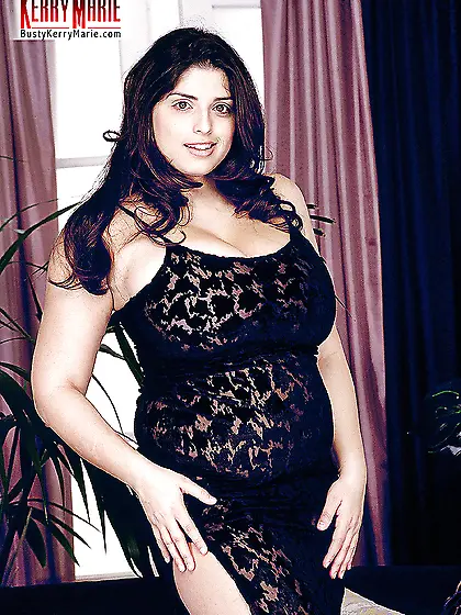 British chubby big tit brunette milf