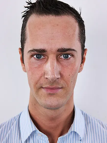 Blue eyed gay is ready for anything