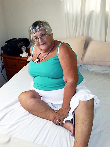 Captivating elderly curvy blonde