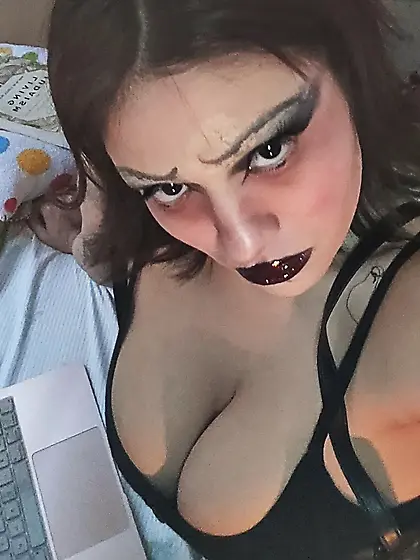 Sexy huge tits fat ass goth whore
