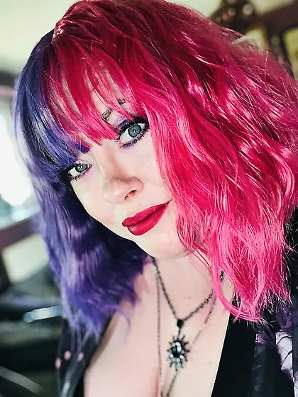 Tina Snua Selfies #49