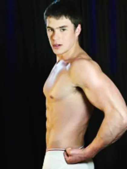 Brunette Young Man Stark Live Orgasm.