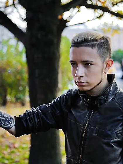 White young gay arturshemir