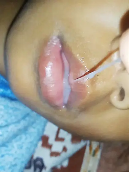 Sleep Cum in mouth