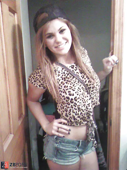 18yo uncles daughter Teenager Facebook Pictures Part two :)