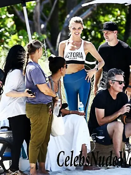 Martha Hunt and Lais Ribeiro Are Amazing Together