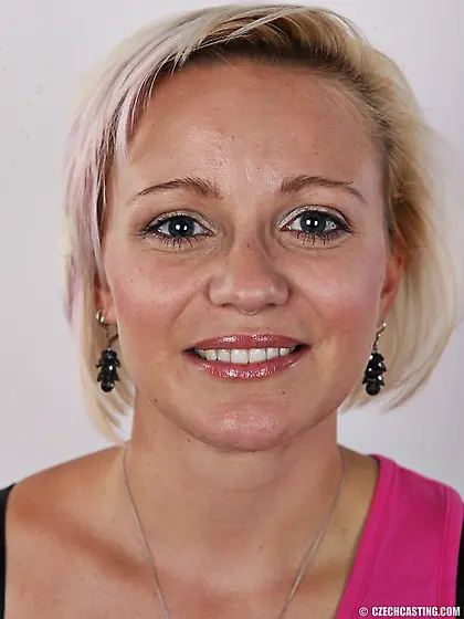 Hot sexy blonde mama