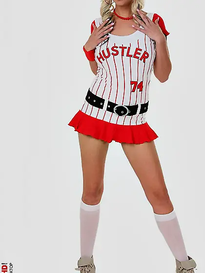 Solo blonde Alice Saint is on top of the list of babes who love