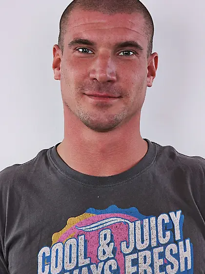 Bi tattooed hunk plans to fuck anything