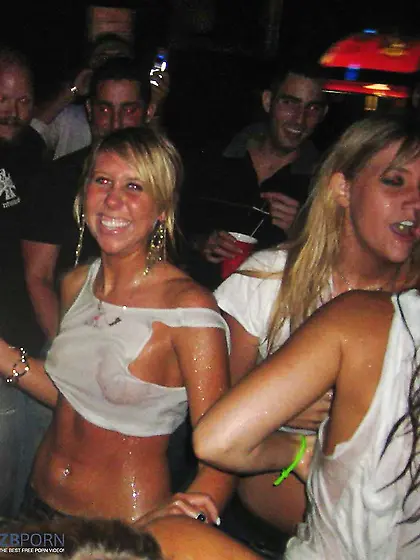 Women in a bar with raw t-tee-shirts
