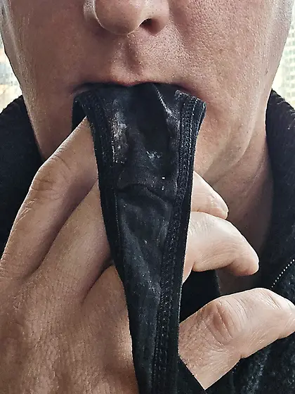 licking my daughter's dirty panties clean