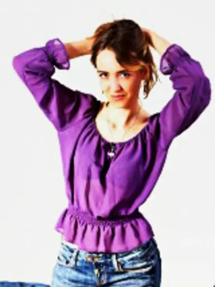 Redhead sarahlj perform dancing