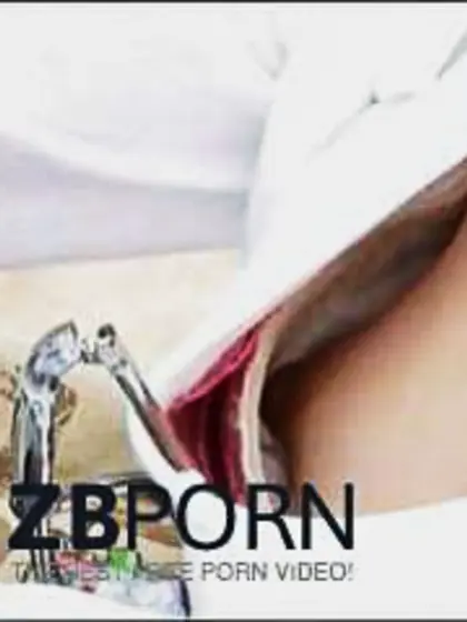 The Hotty of Inexperienced Nipple Glides