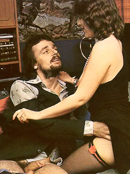 Thick retro lady loves