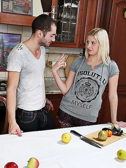 Nadin thinks that she