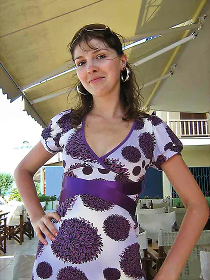 Amateur Non-nude Whore