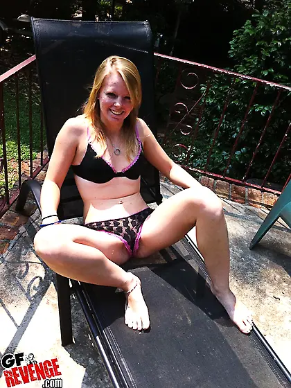 Playful gal’s teasing ends when her BF thrusts his cock into her