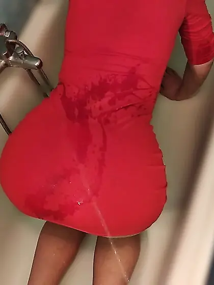 sexy girlfirend pissed And anal fucked