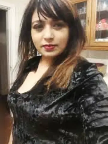 British Wife in Desi Dresses