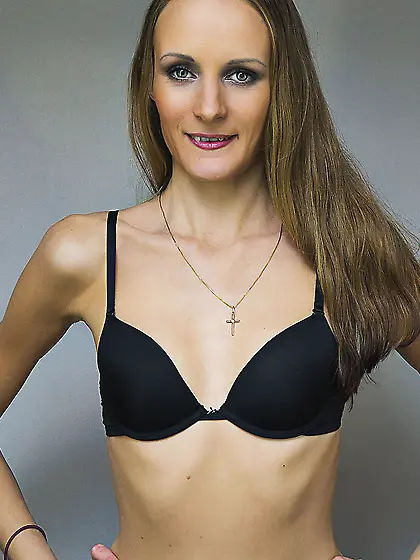 Bisexual fingering squirt