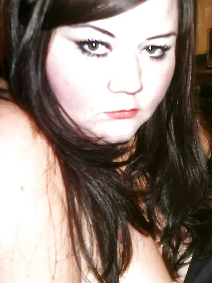 Getting my manmeat fellated...