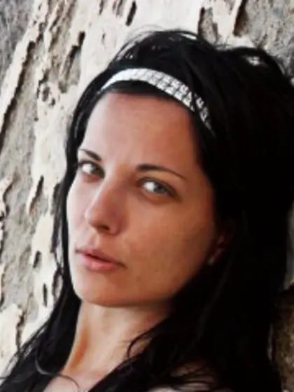 Brunette silvia perform dancing