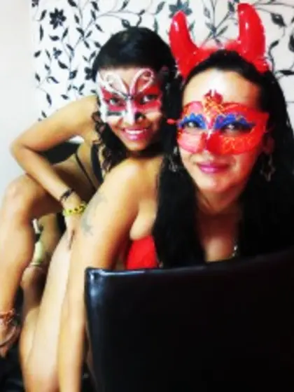 Brunette sweetlita nastyandrosty3 perform