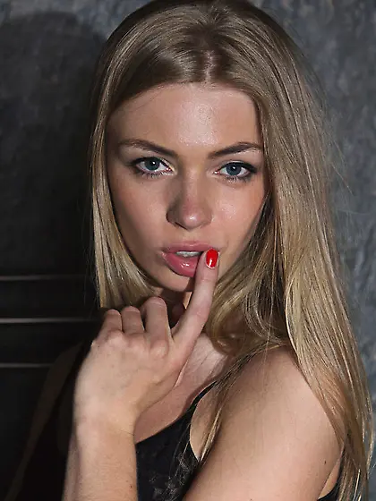 Gorgeous blonde shows big