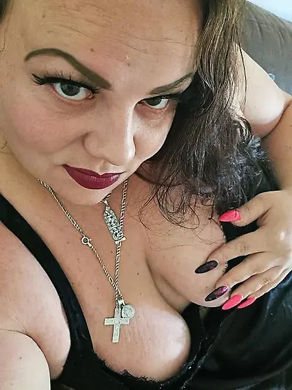 Onlyfans, no PPV, 1:1 Chat and a lot more