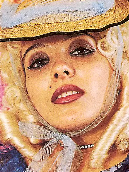 Classic matreise loves big