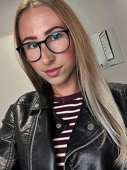 Tereza with sexy glasses