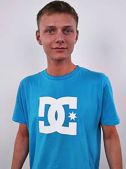 Skinny blonde gay does a fuck show