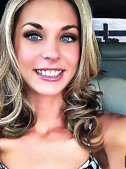 Hot blonde babe Michele Monroe close up scenes of the dirty dild