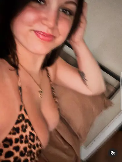 Candid teen Julianna Benes